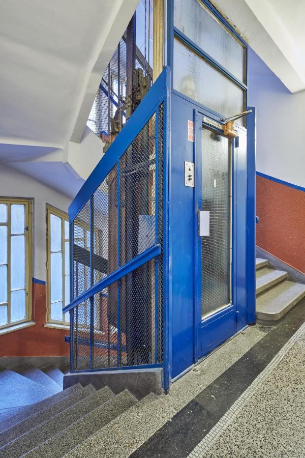 Minimalist Apartment On Wenceslas Square By Prague Days Esterno foto